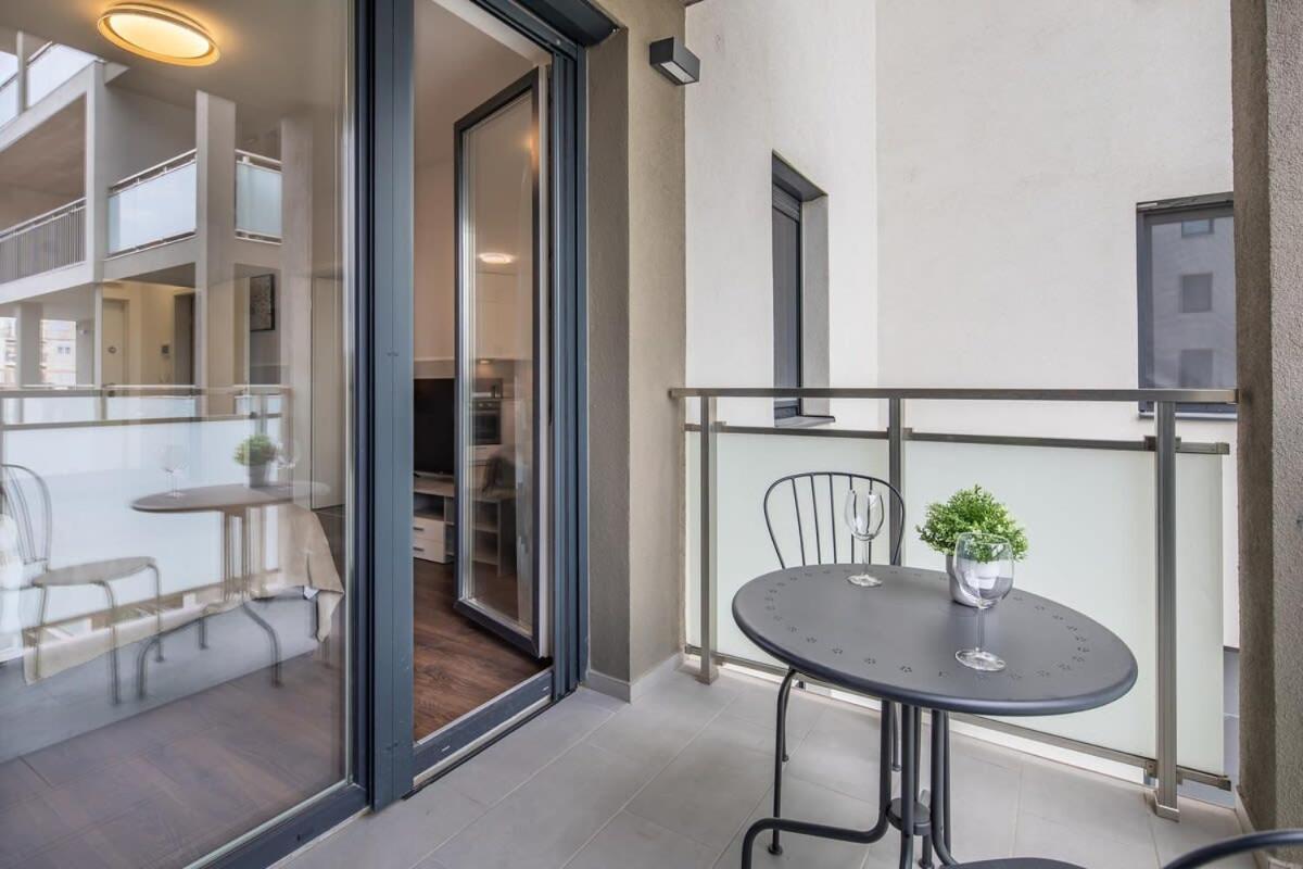 Central - New - Cozy Stay Budapest Exterior foto